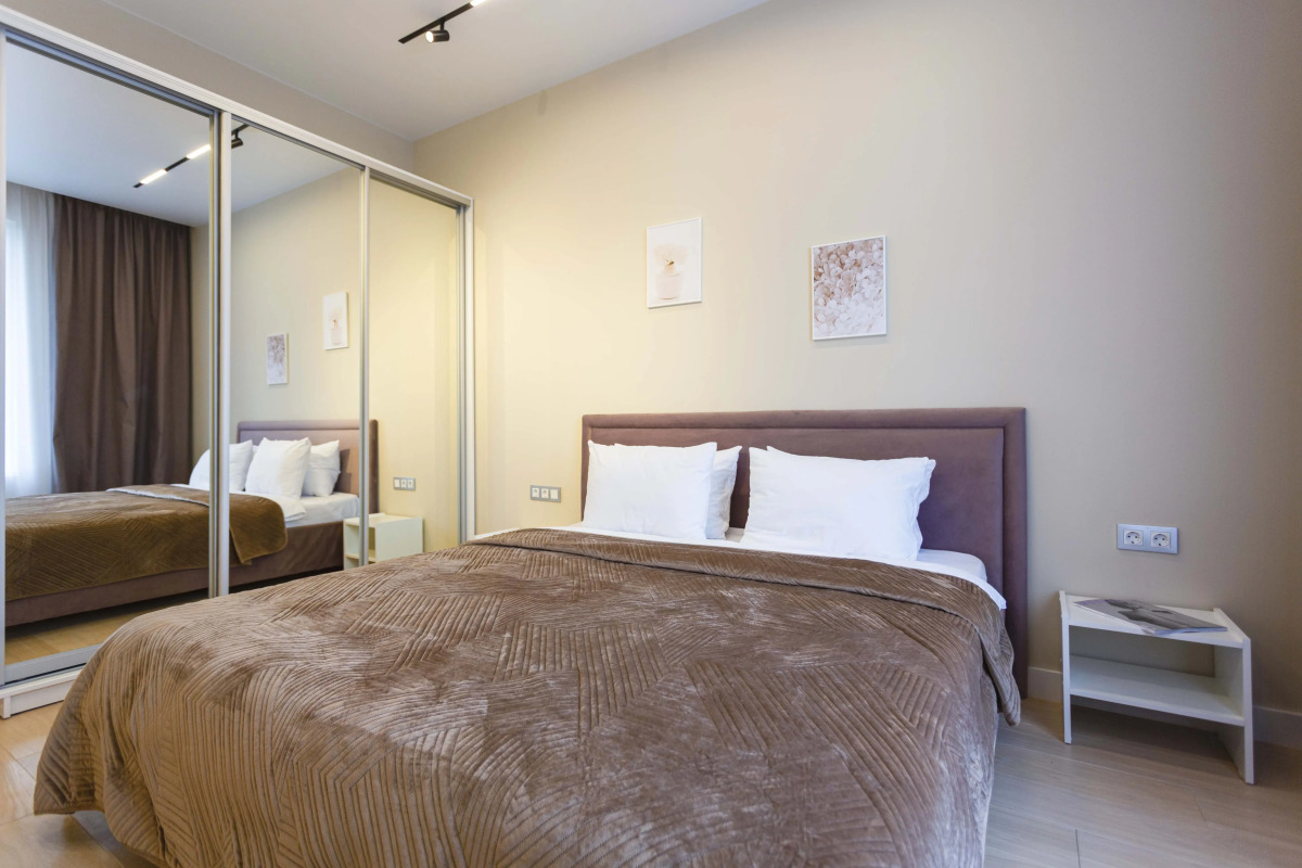 Апартаменты на Римской