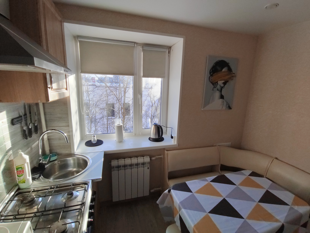 Квартира на Ленина возле Мурманск Молл