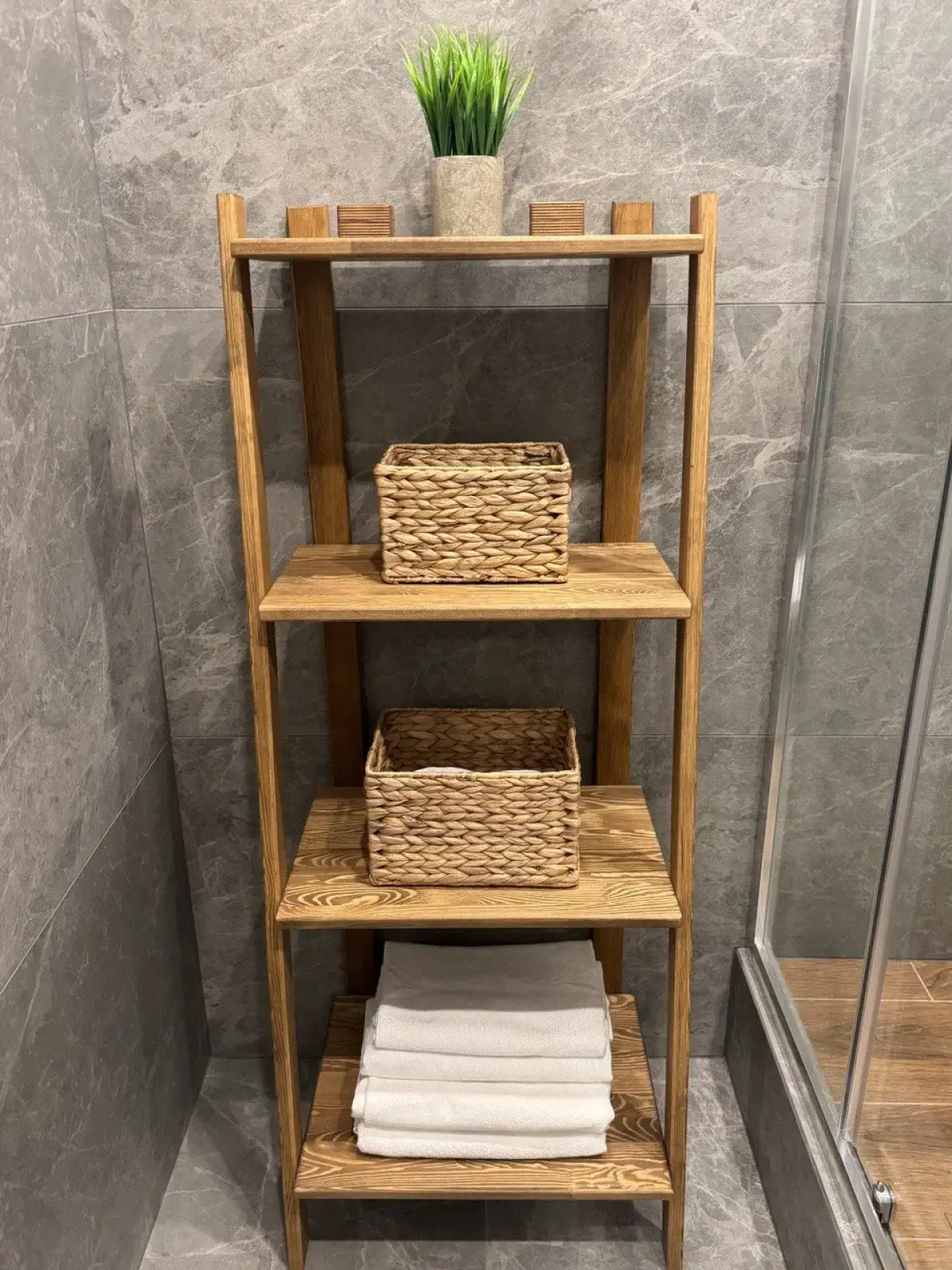 Апартаменты У Реки