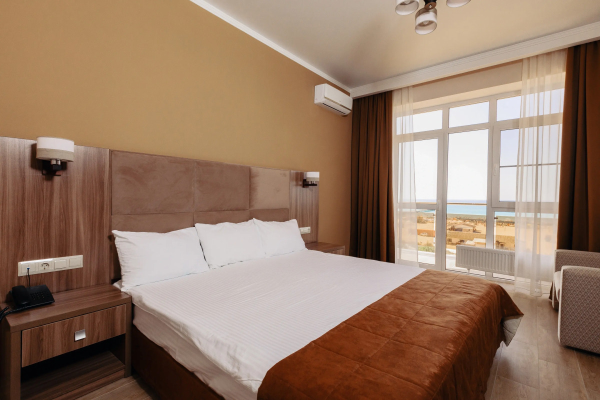 Отель Гостиничный комплекс Family Pride Inn