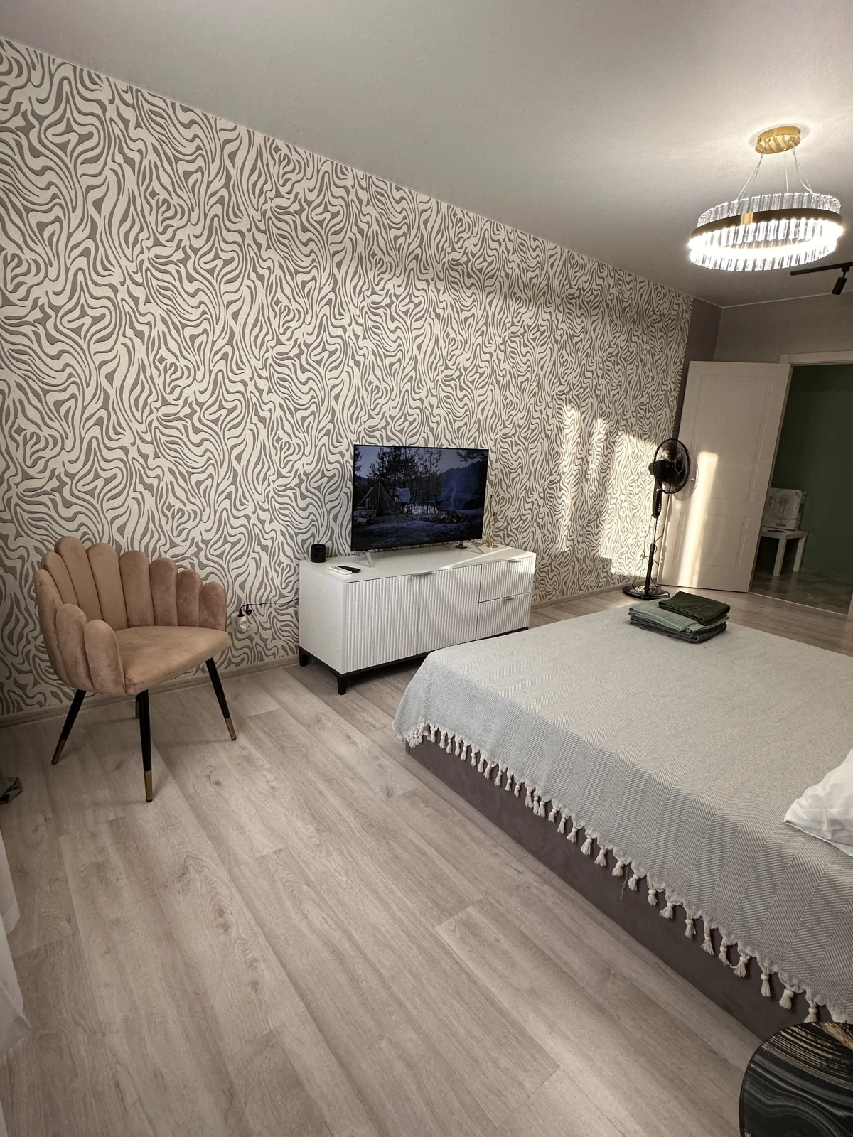 Апартаменты 2 комнатная квартира на Мира 9В