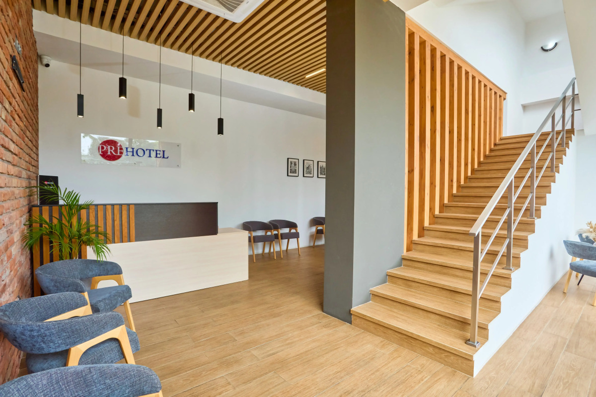 Отель PreHotel