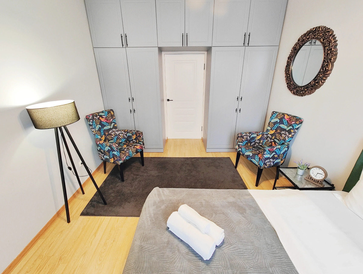 Апартаменты M.O.O.N. APARTMENTS Seifullina 500