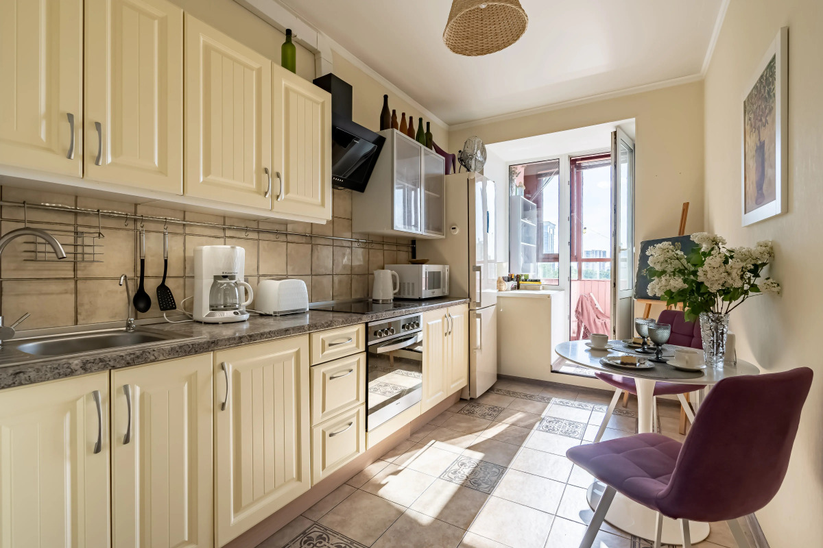 Апартаменты Voyage orange style Есенина 1/1