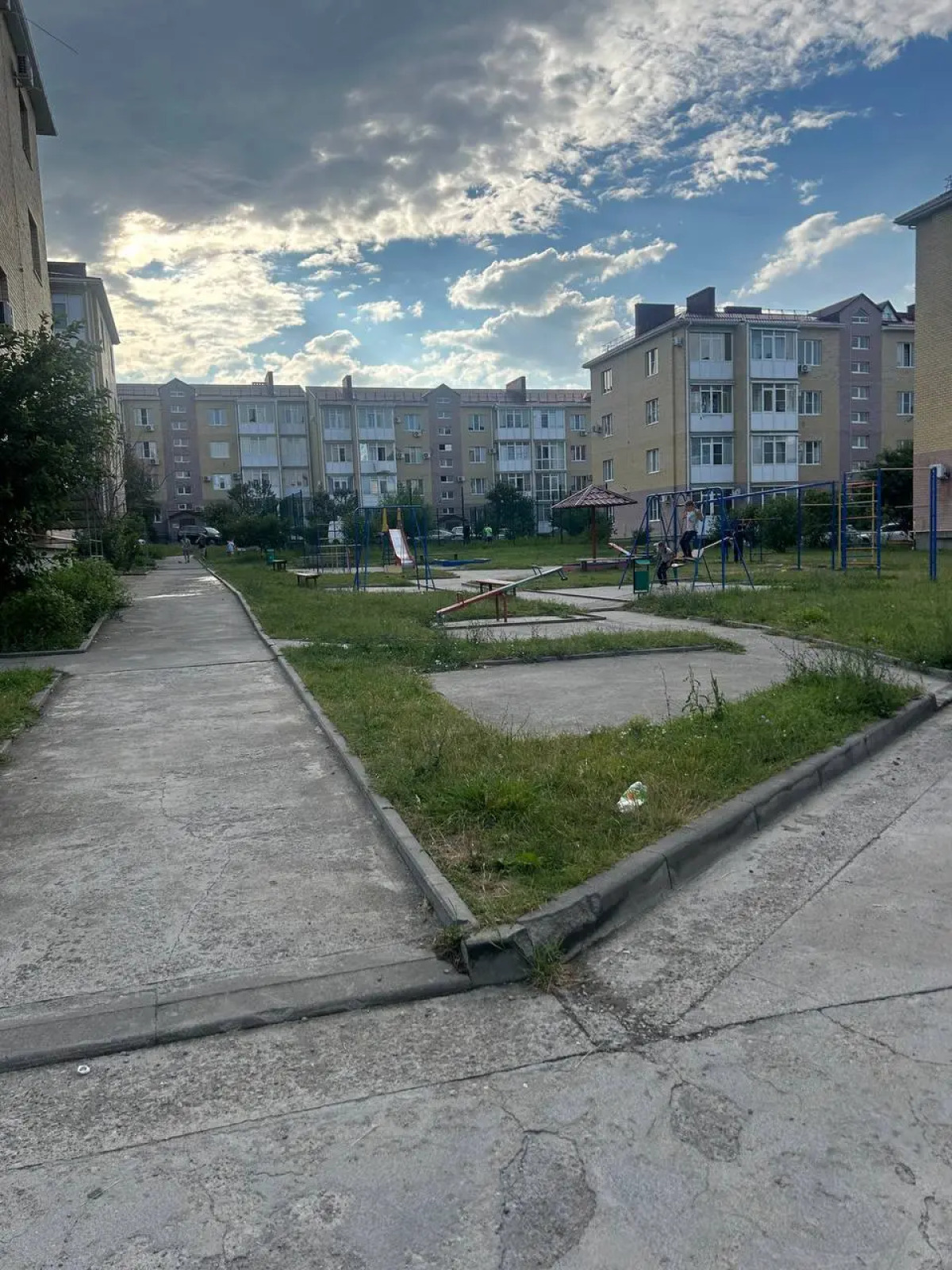 Евродвушка с видом на гору