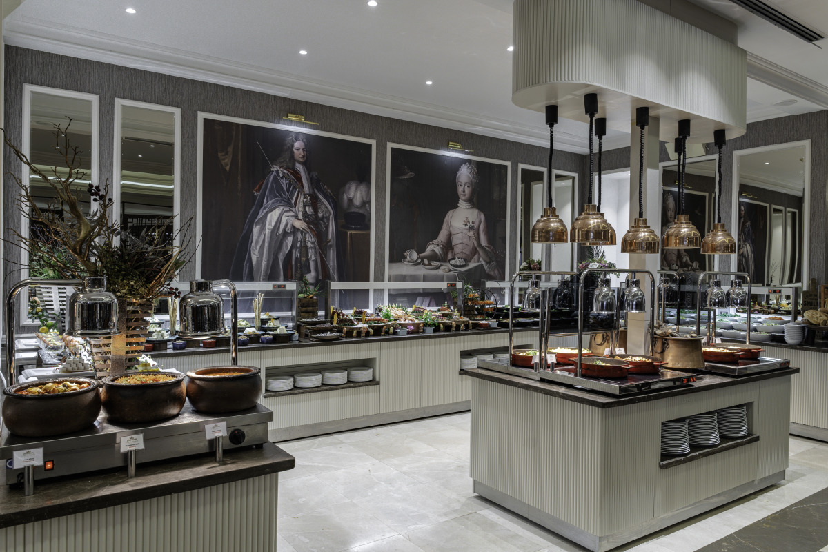 Lord's Palace Hotel & SPA & Casino