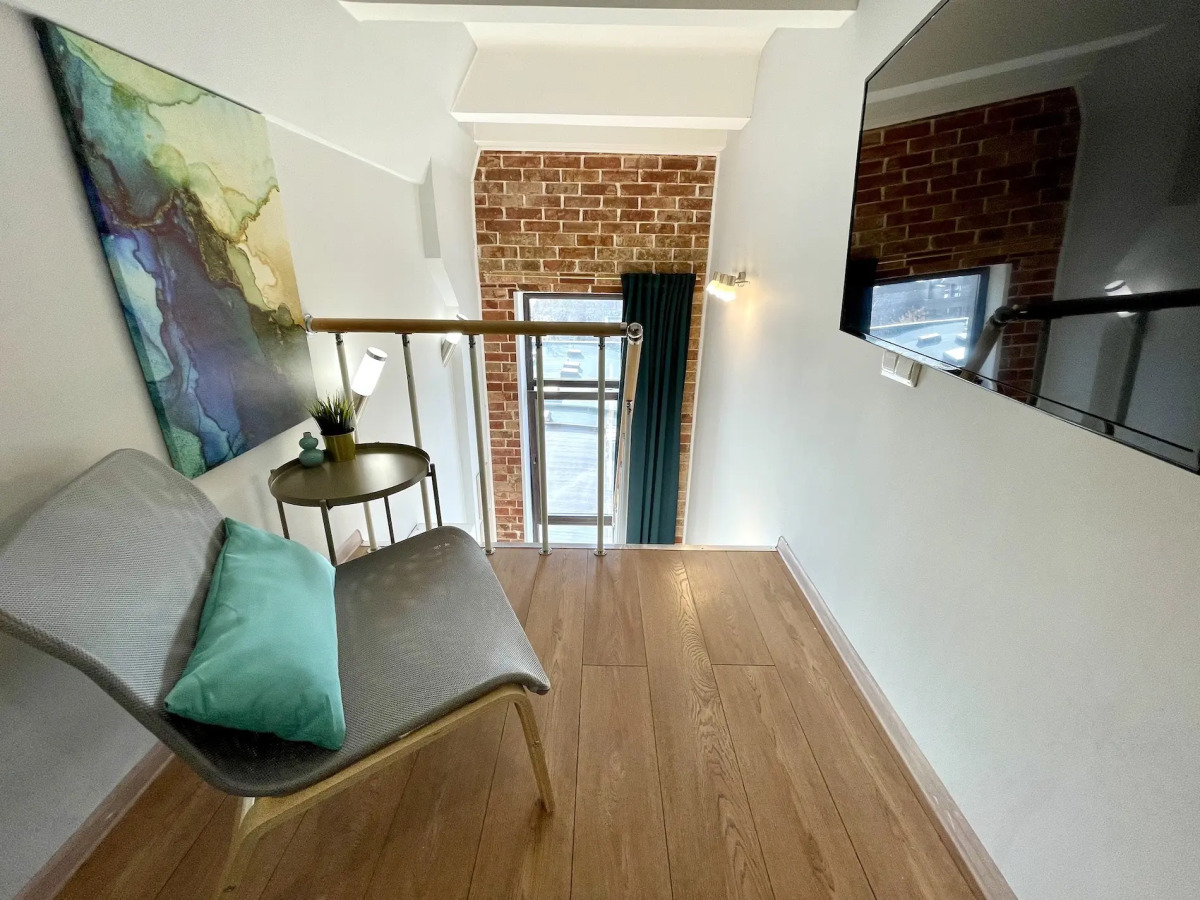 Апартаменты у Метро Селегерская