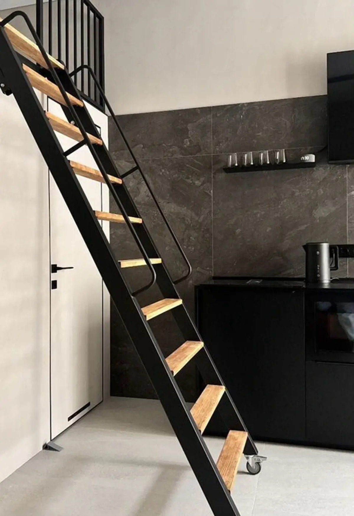 Квартира Дизaйнерcкая двухуровневая в Сириусе