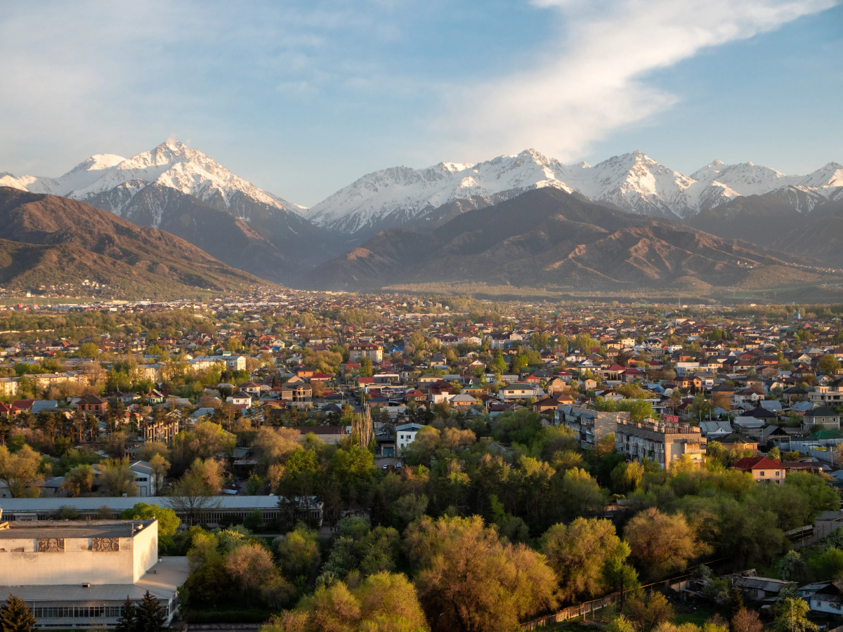 Квартира Евродвушка с потрясающим видом на горы