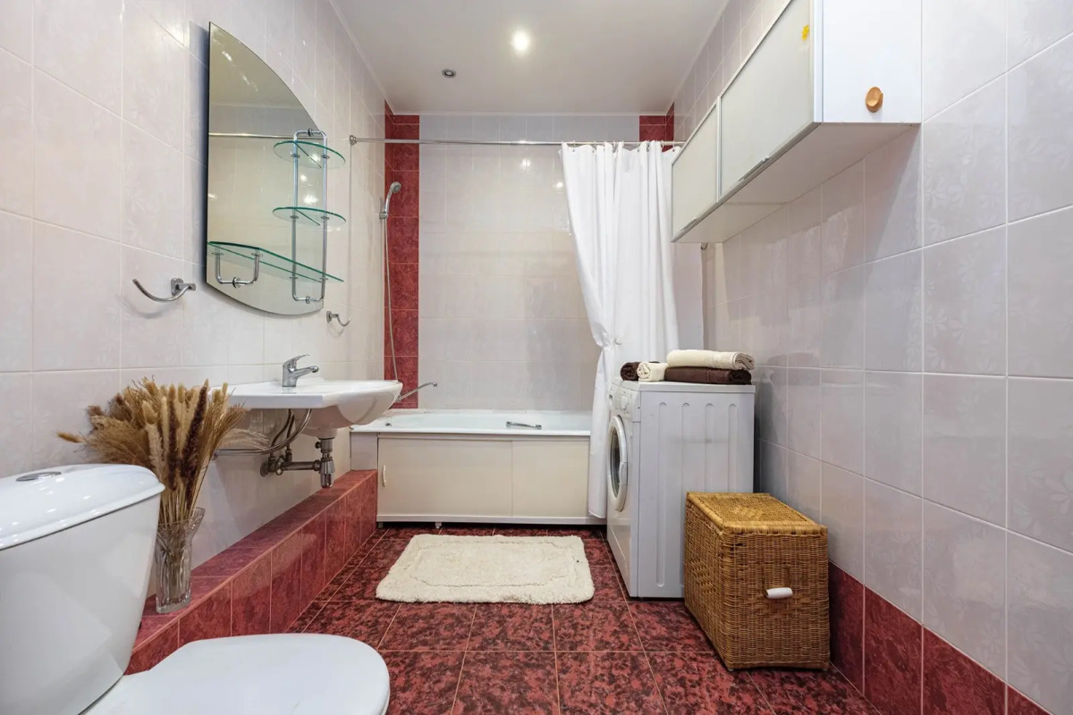 Квартира Кропоткина 96/1