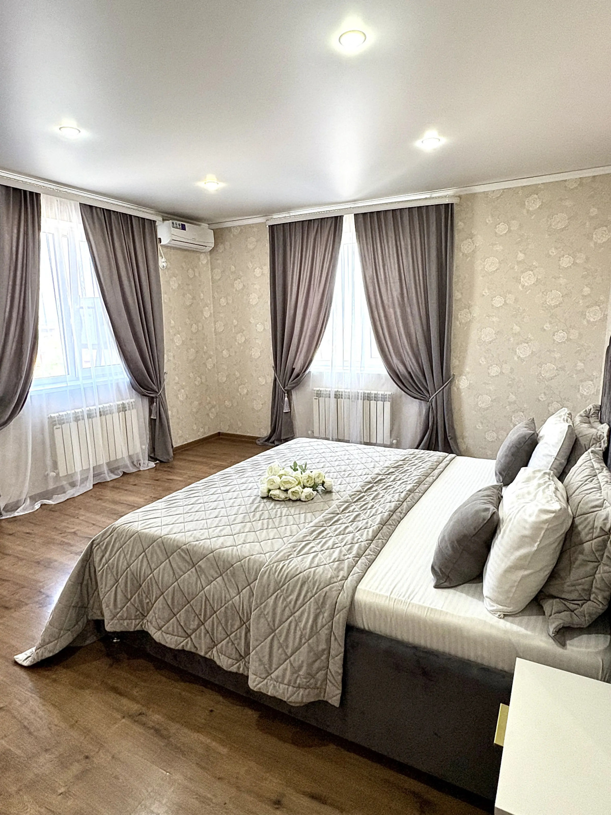 Квартира Новороссийская 87