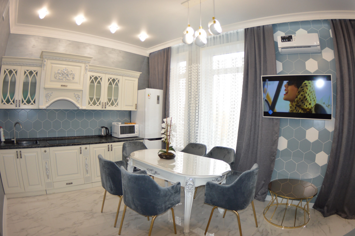 Апартаменты Евротрешка на Крайнова 3