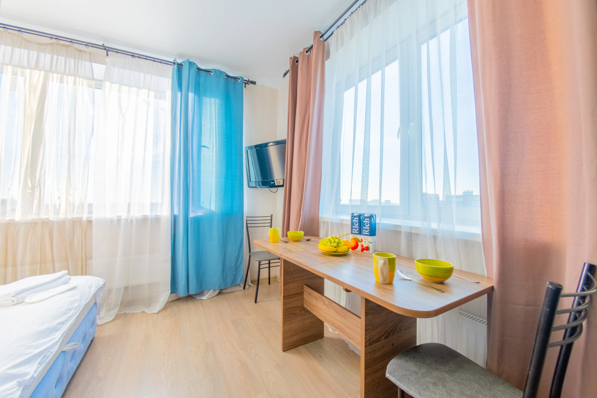 Апартаменты Color