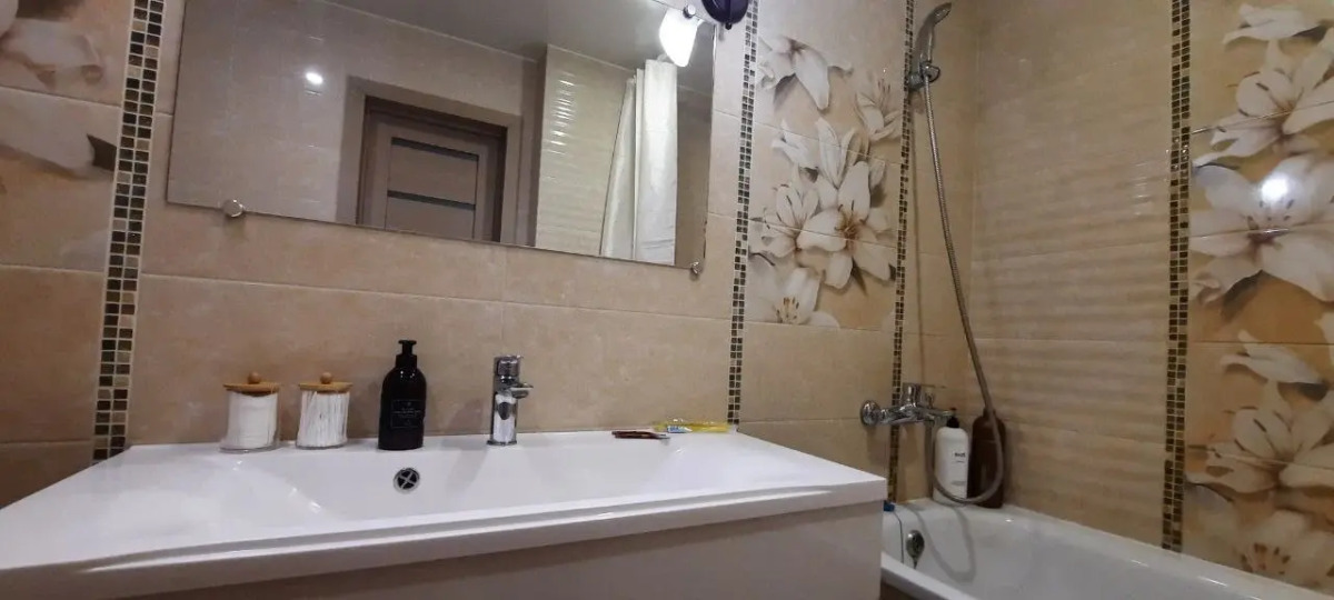 Квартира Просторная на Тархова