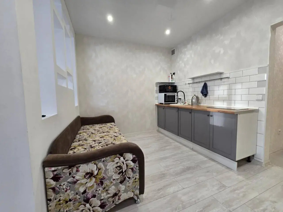 Апартаменты Крылова 53