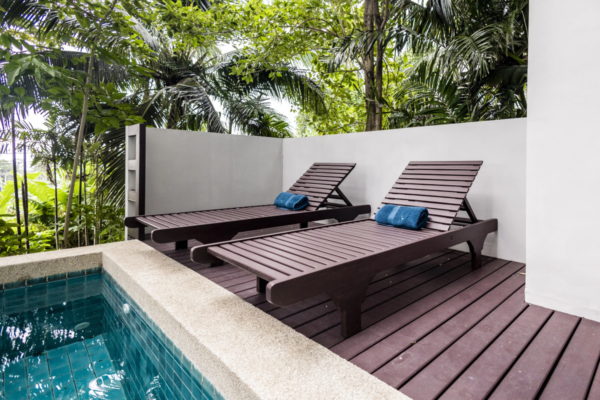 Апарт-отель Karon Beach Residence Phuket
