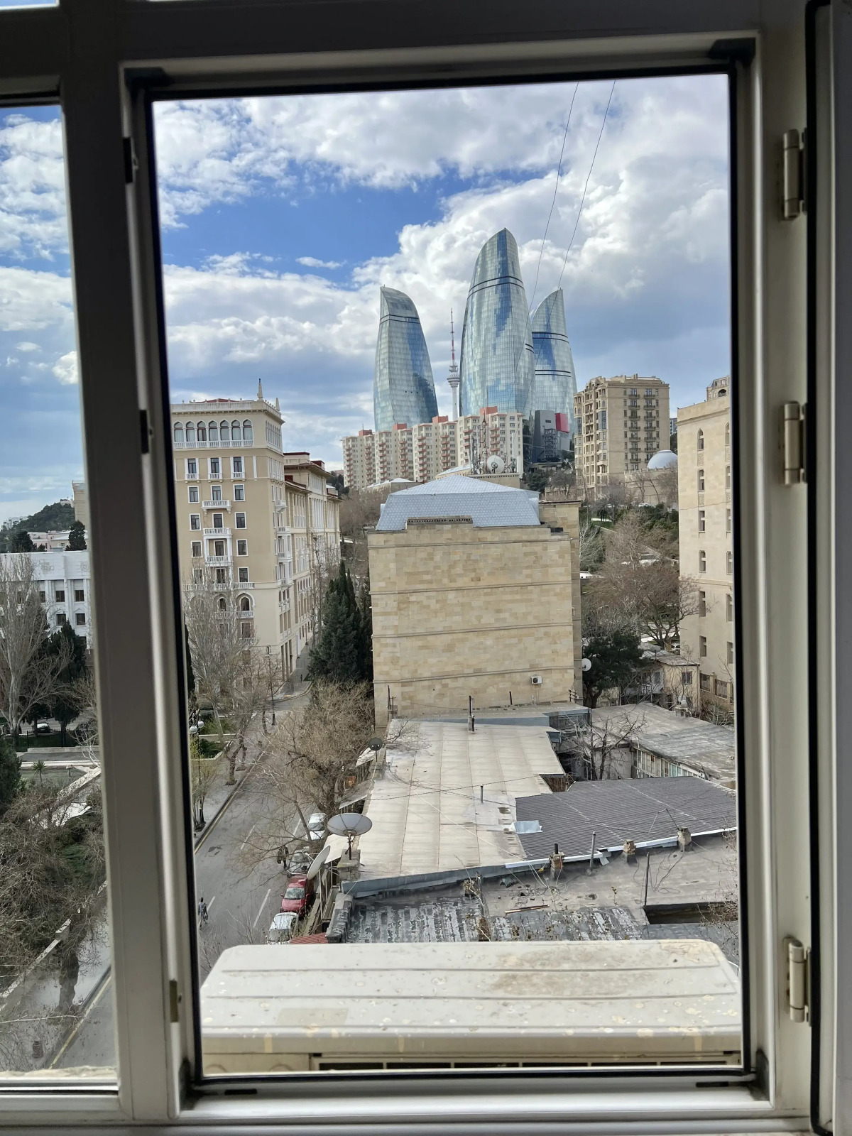 Апартаменты Sea View Central Apartment