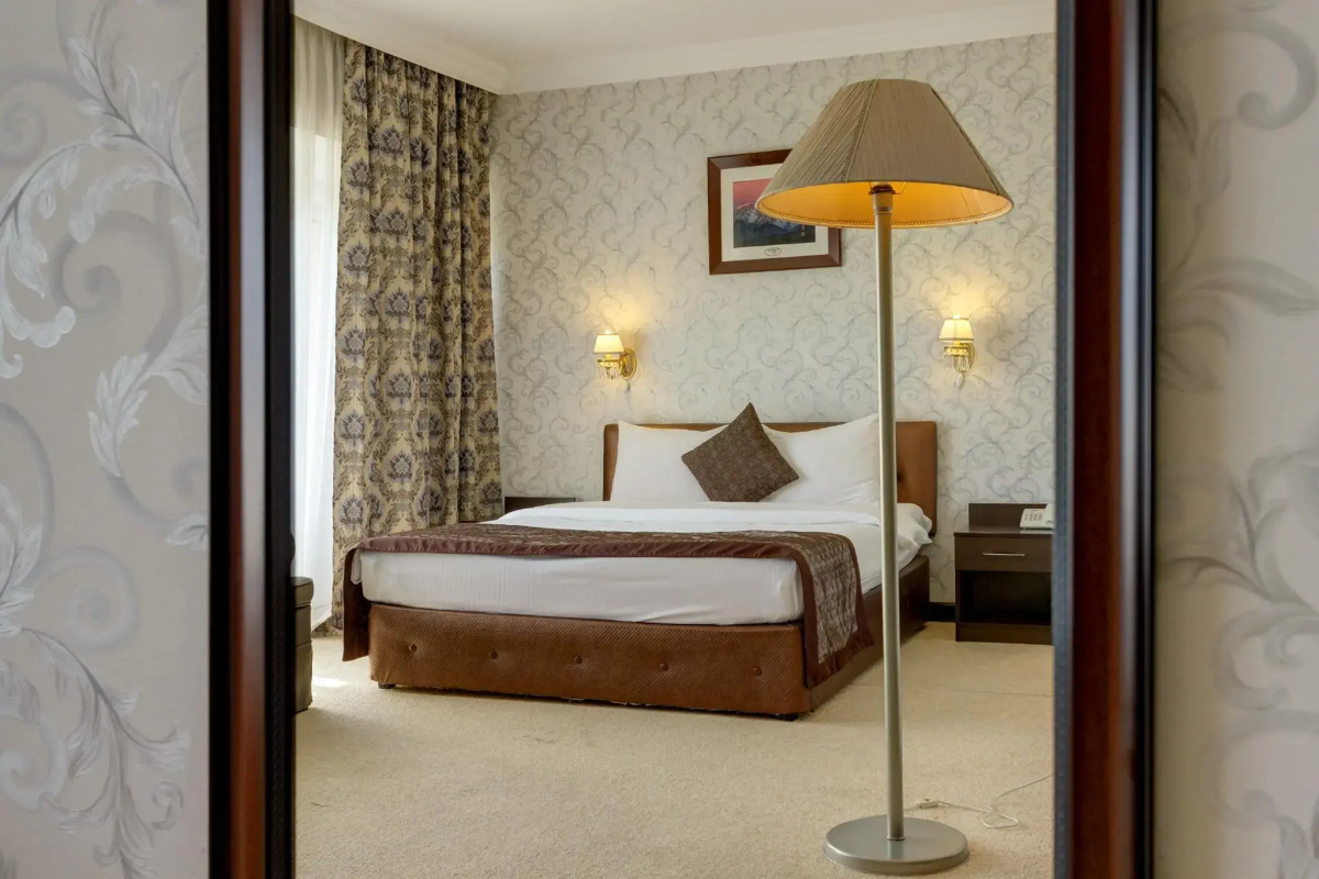 Отель Премьер Алатау