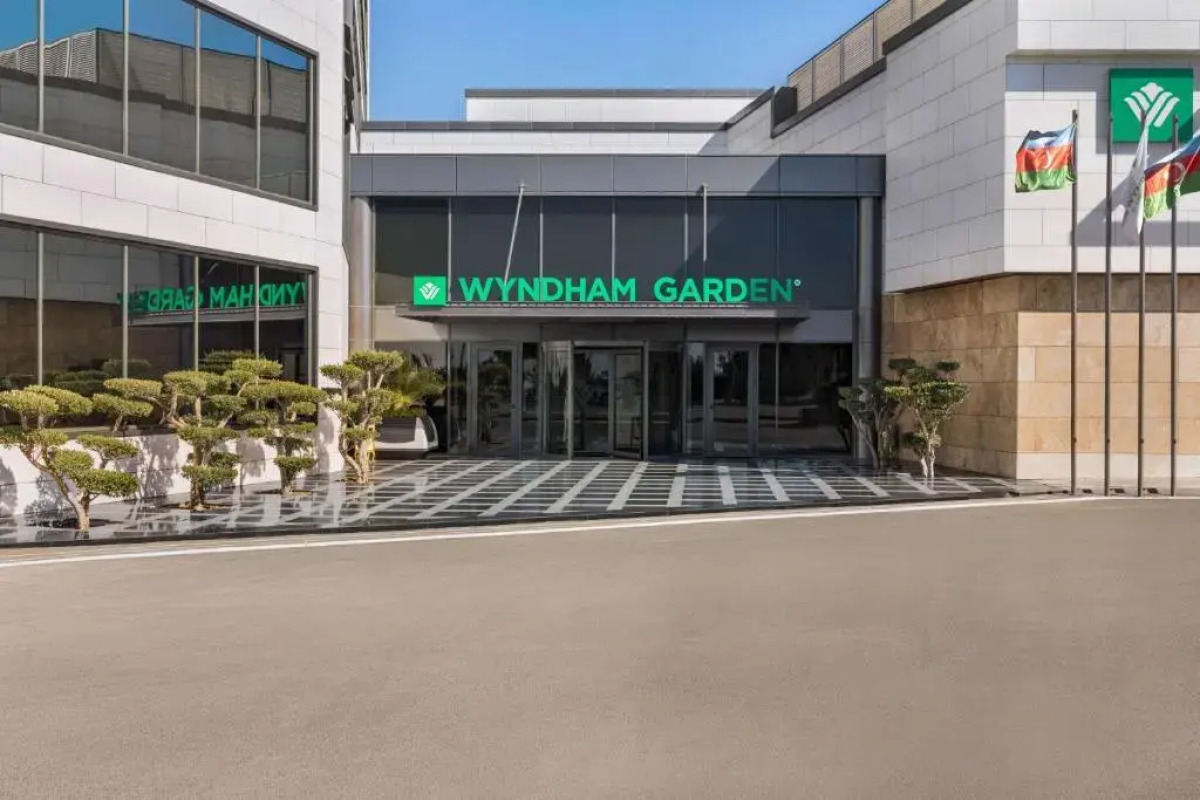 Отель Wyndham Garden Baku
