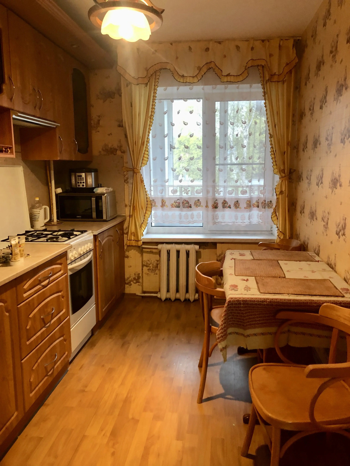 Квартира Трехкомнатная в Городе Себеж