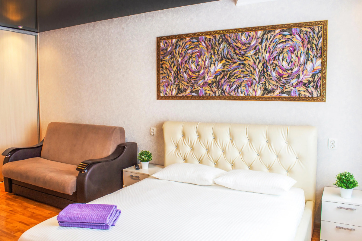 Квартира Апартаменты Квартирный Вопрос на Артема 116