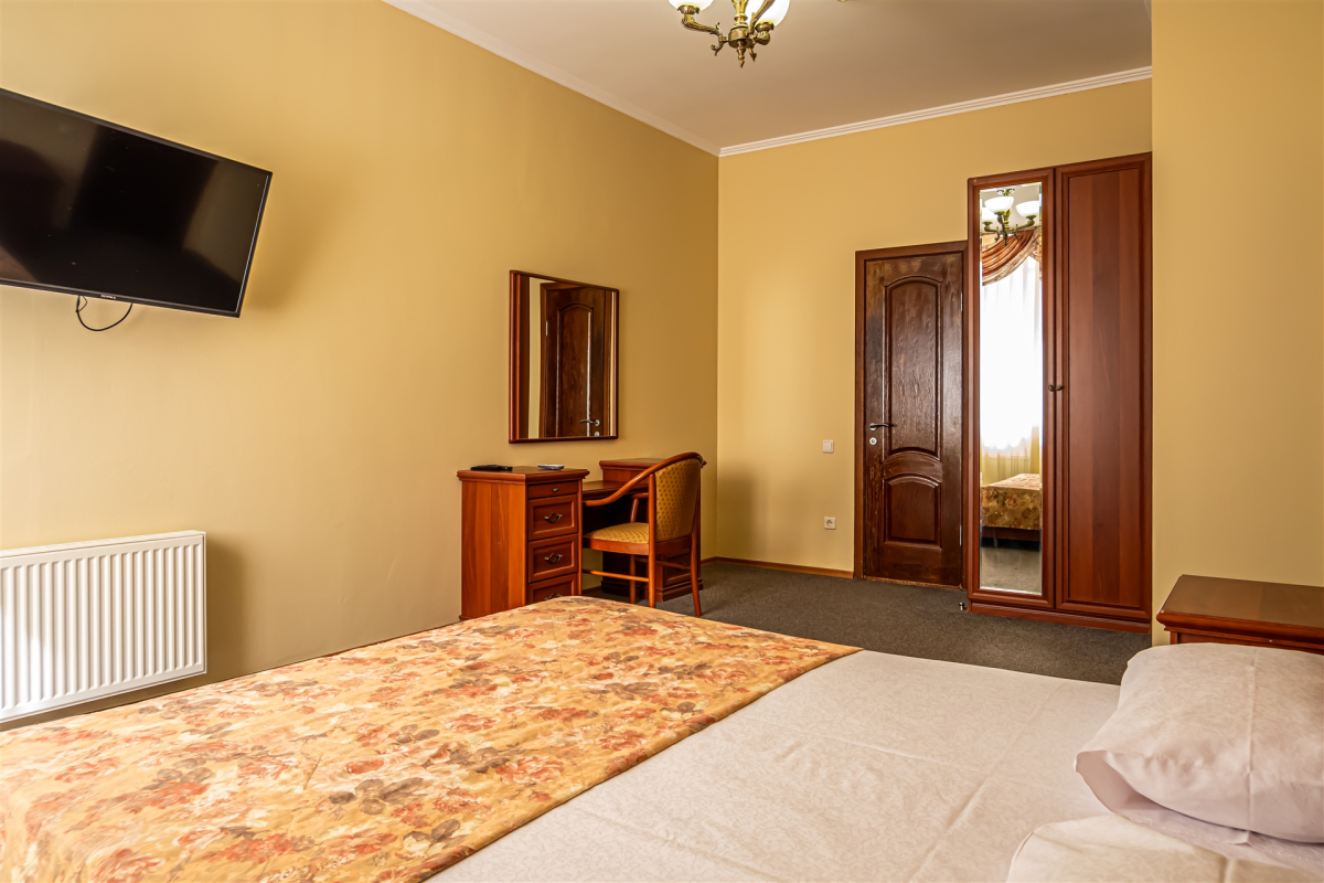 Отель Респект