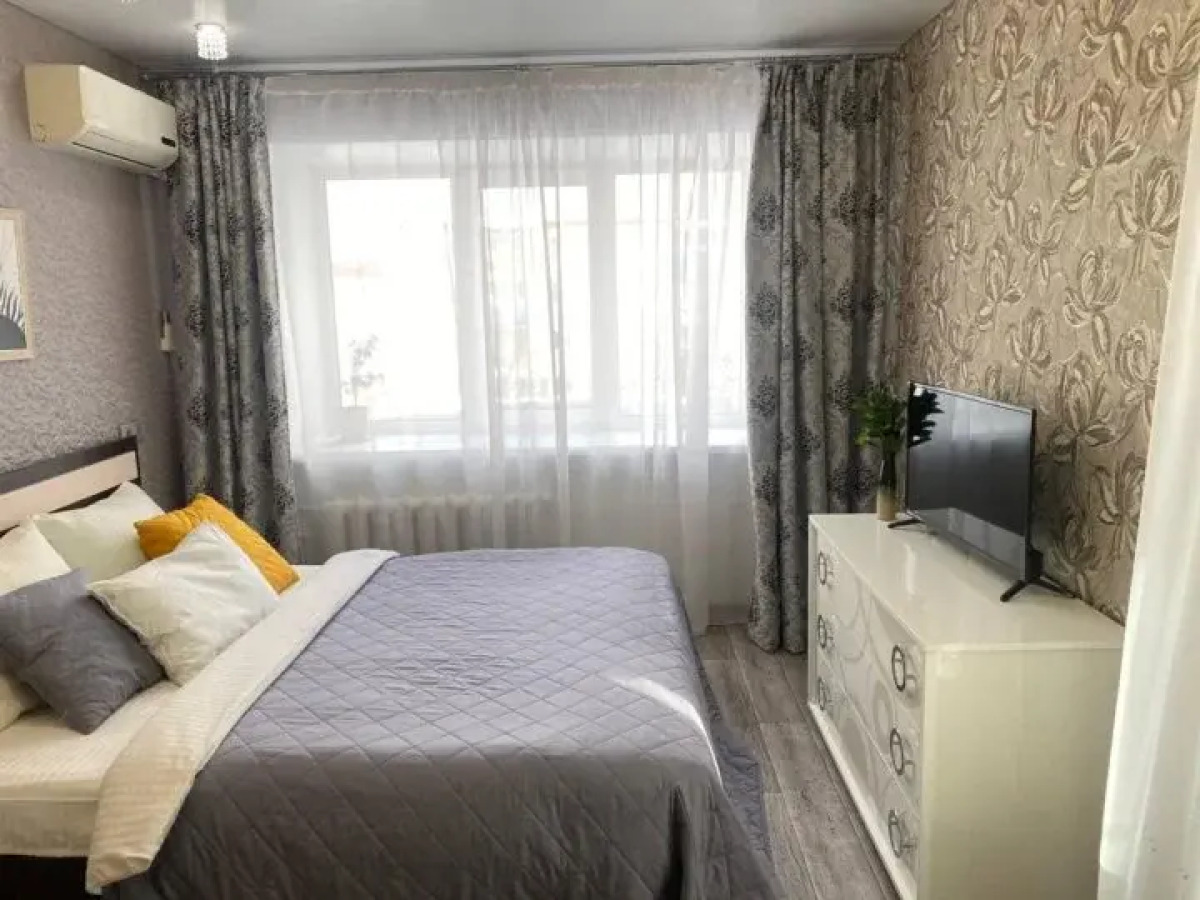 Квартира комфорт Октябрьский 42