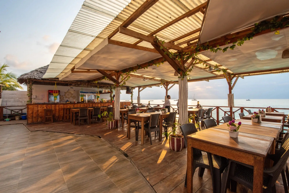 Отель Zenobia Beach Resort