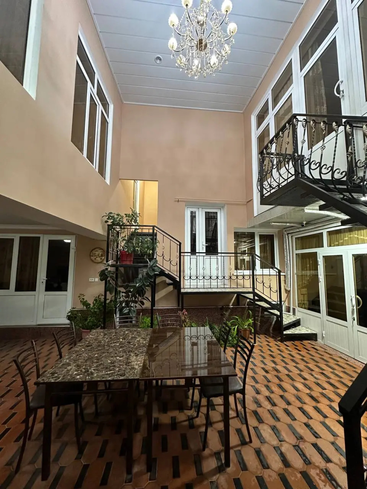 Частный дом Chehra