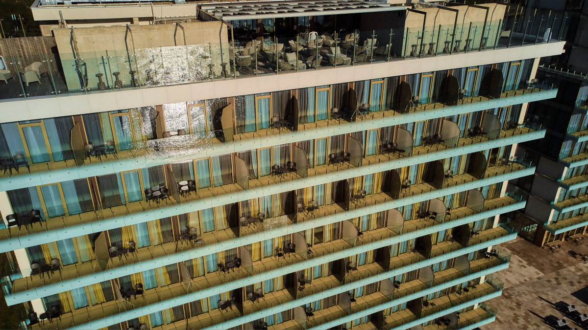 Отель Miramare Magnetic Beach