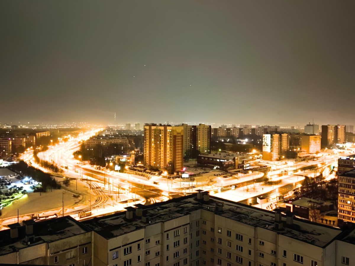 Квартира Беляева 42 на 19 этаже