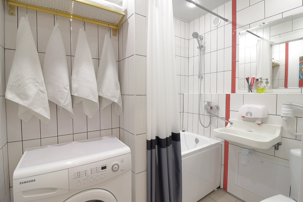 Квартира в Центре Юго-Запада рядом с Макдональдсом и Большим Глобусом