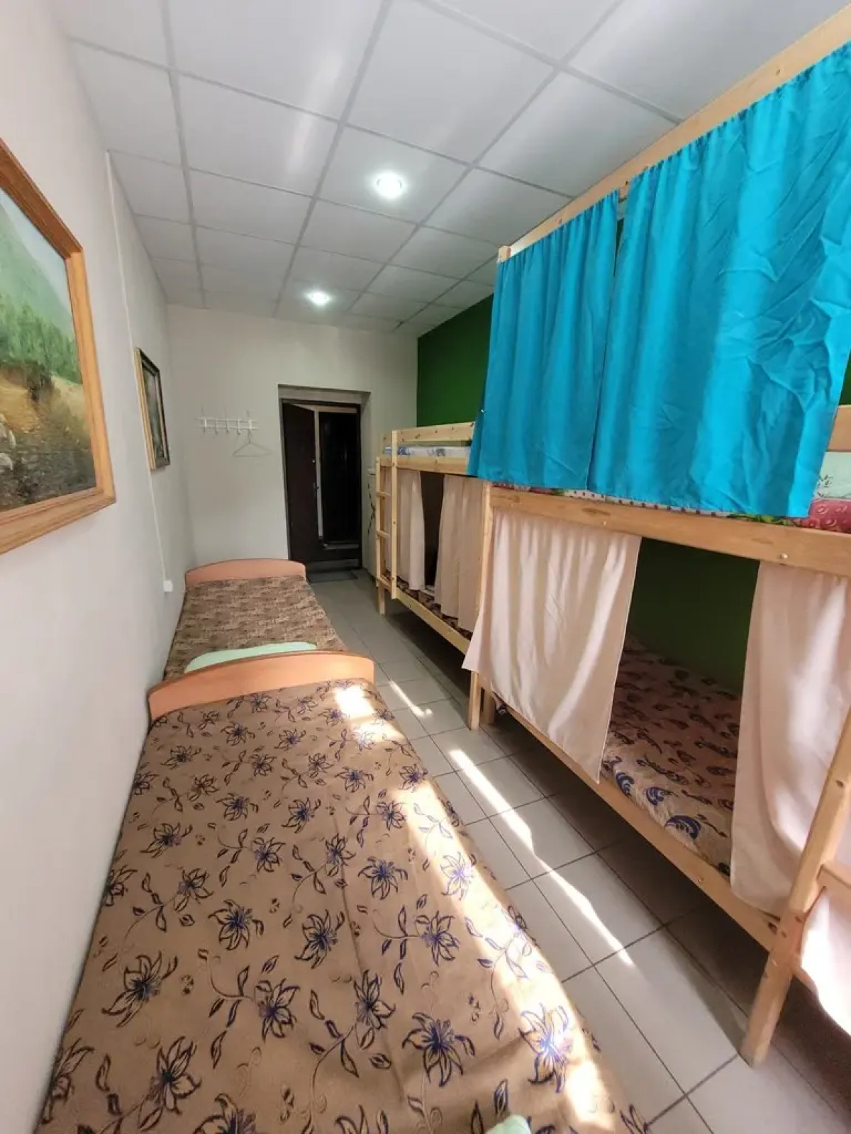 Хостел Main Room M&R