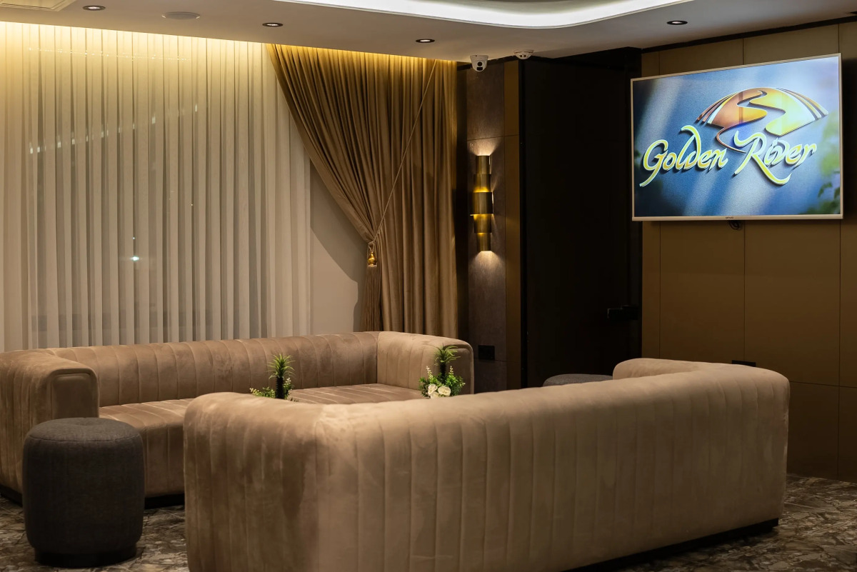 Отель Golden River By Continent Collection