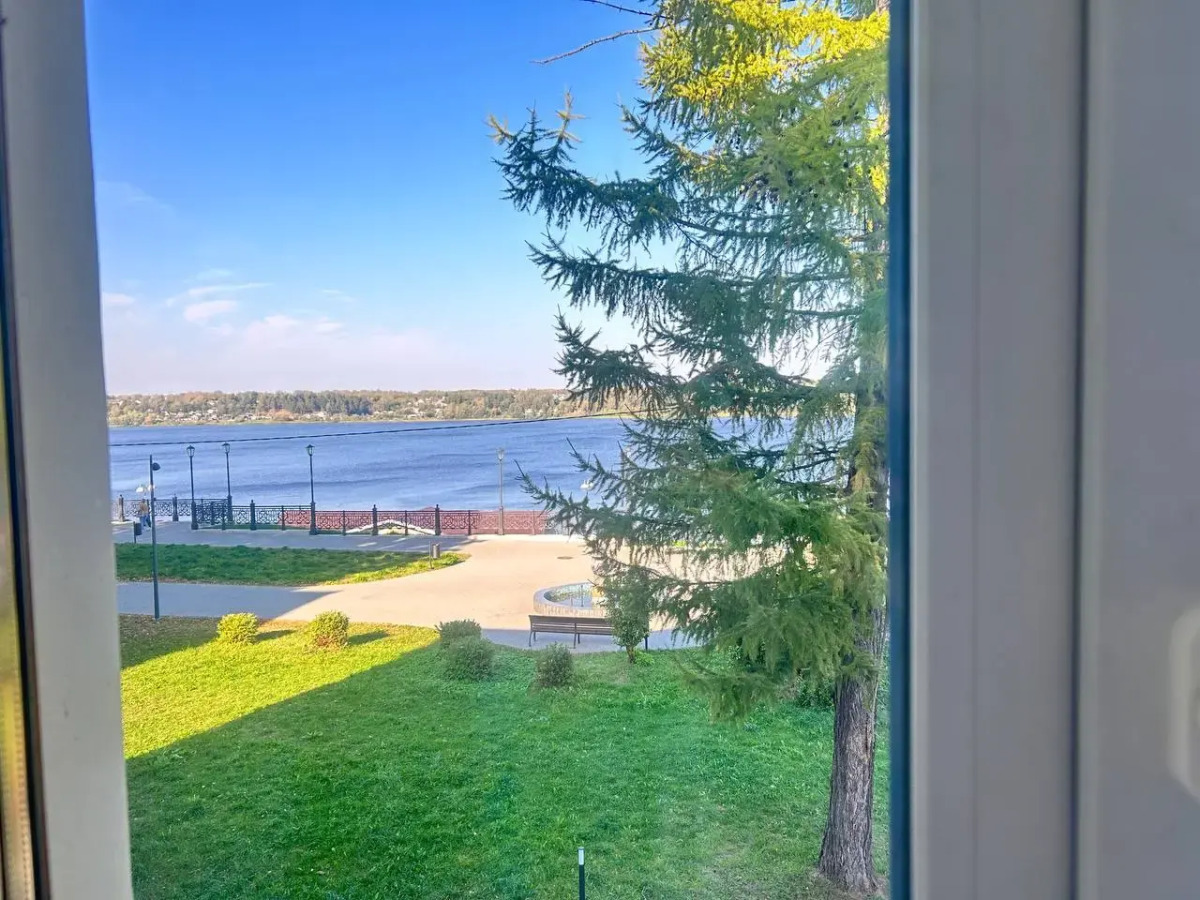 Квартира Двухкомнатная в Центре на Набережной