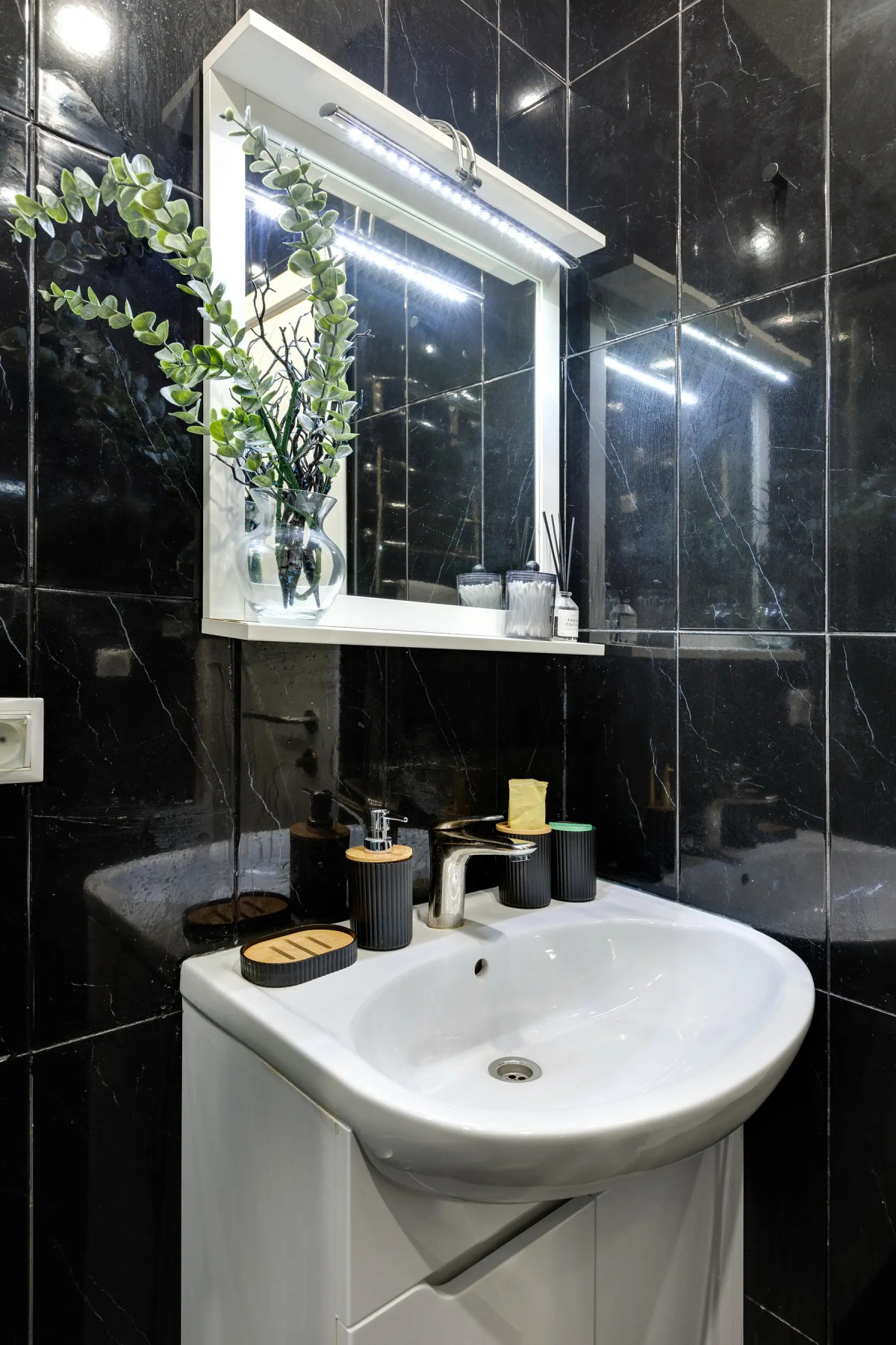 Апартаменты Malevich от Home24