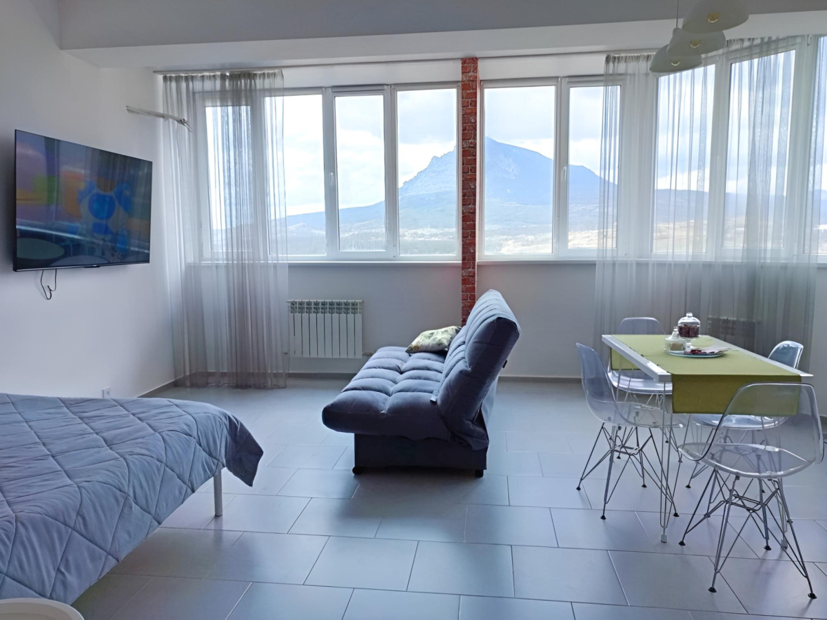 Апартаменты Sutki Rent с красивым видом на горы