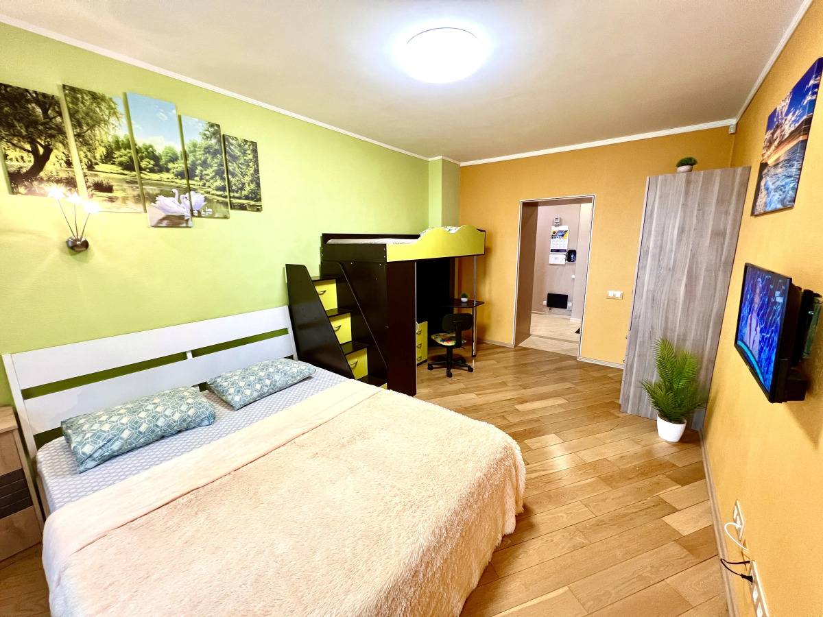 Апартаменты двухкомнатные на 11 Этаже в ЖК Современник с видом на реку Волгу