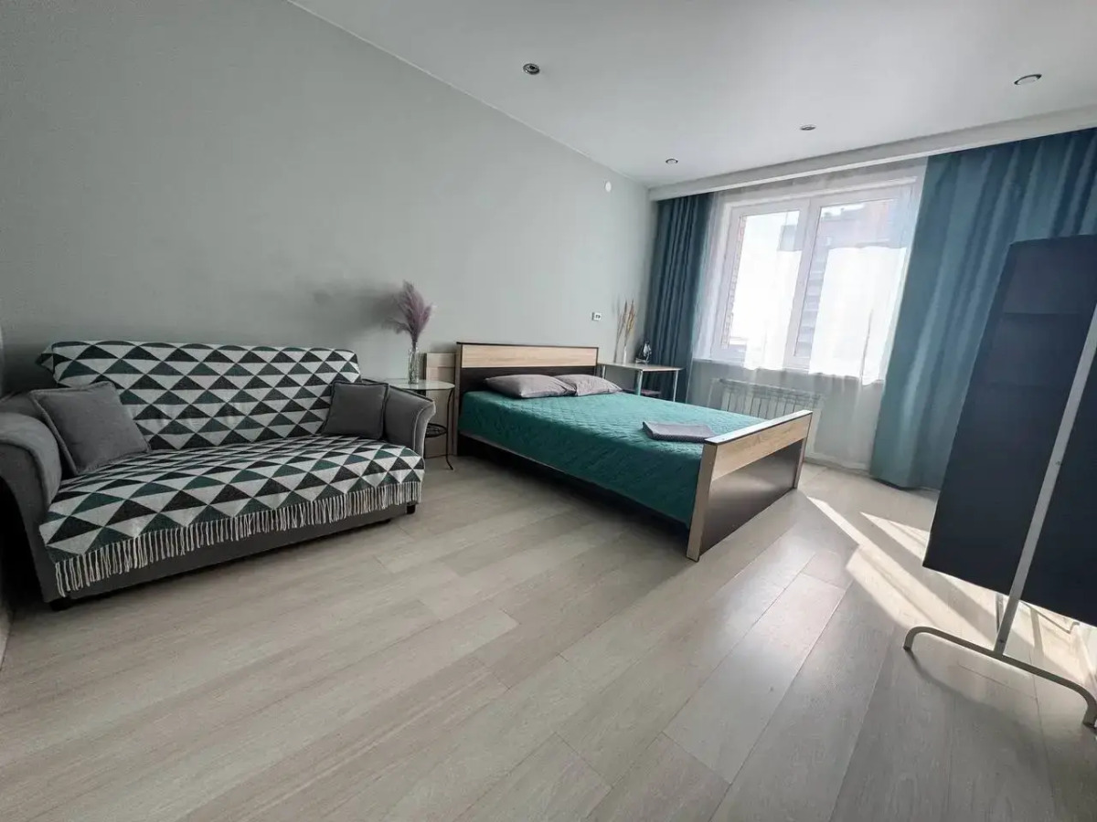 Апартаменты Полноценная двухкомнатная квартира до 7 человек в Центре