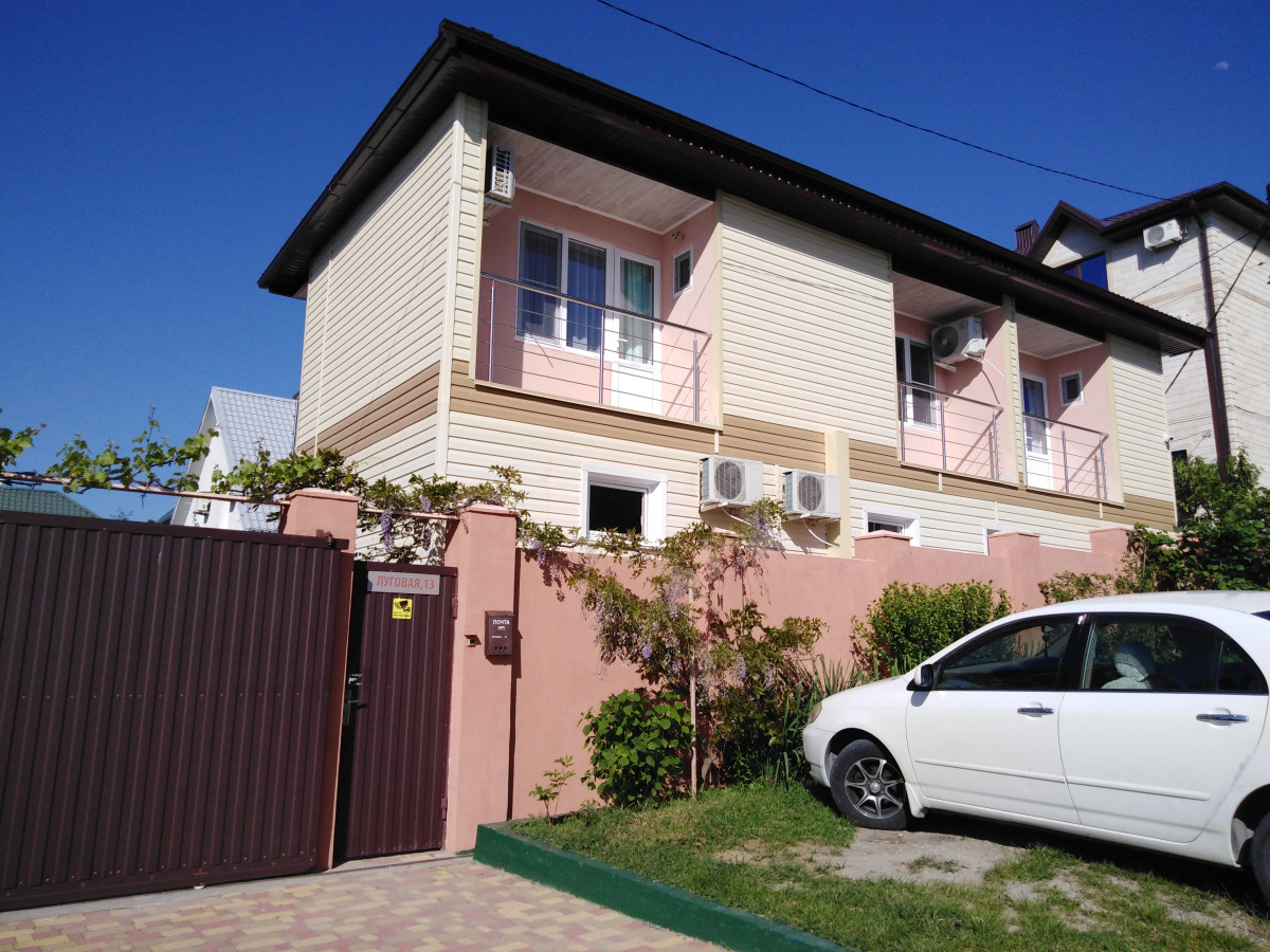 Гостевой дом на Луговой 13