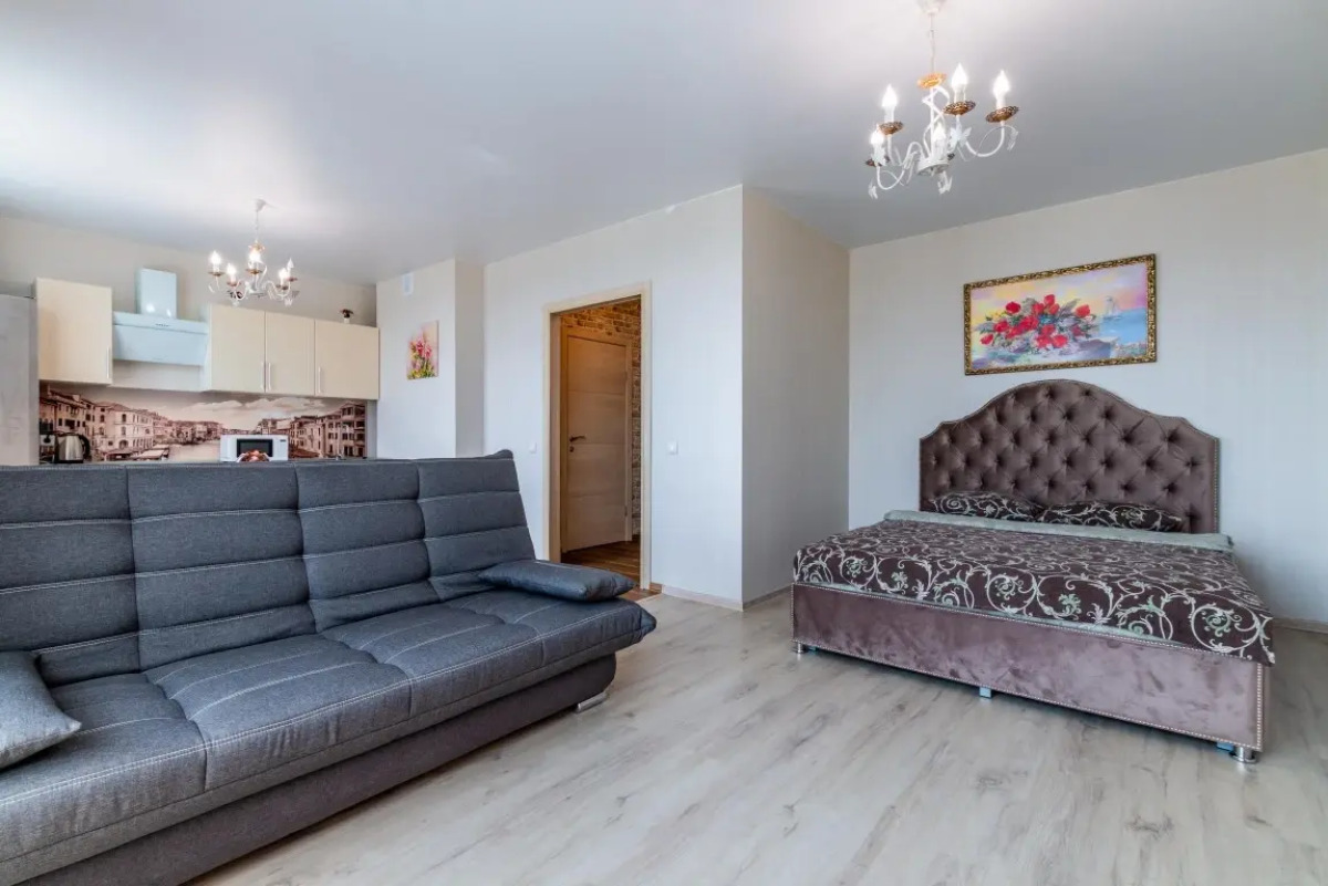 Апартаменты Монблан DreamHouse Крестинского 35 А 1