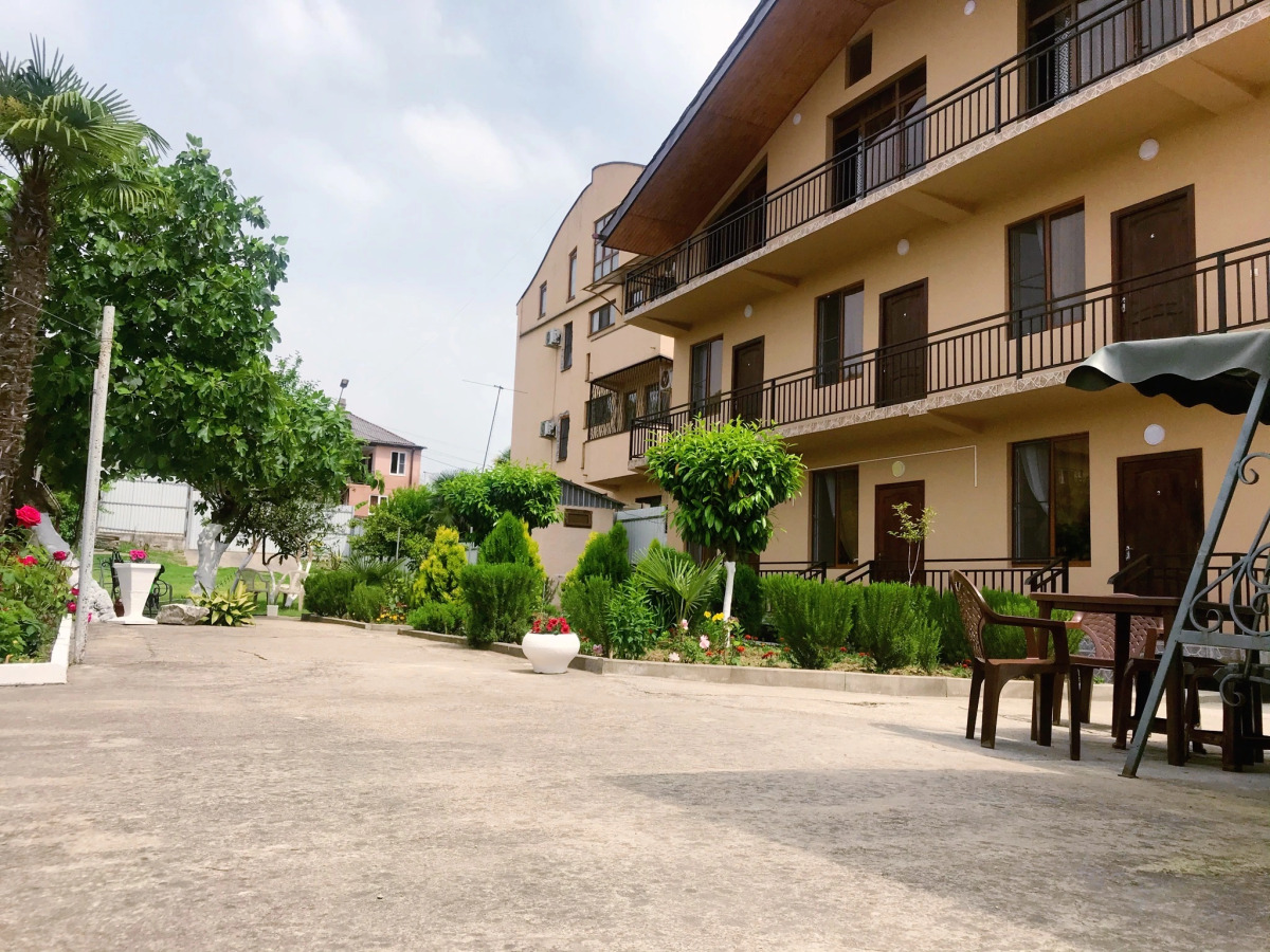 Гостевой дом “Ilon House”