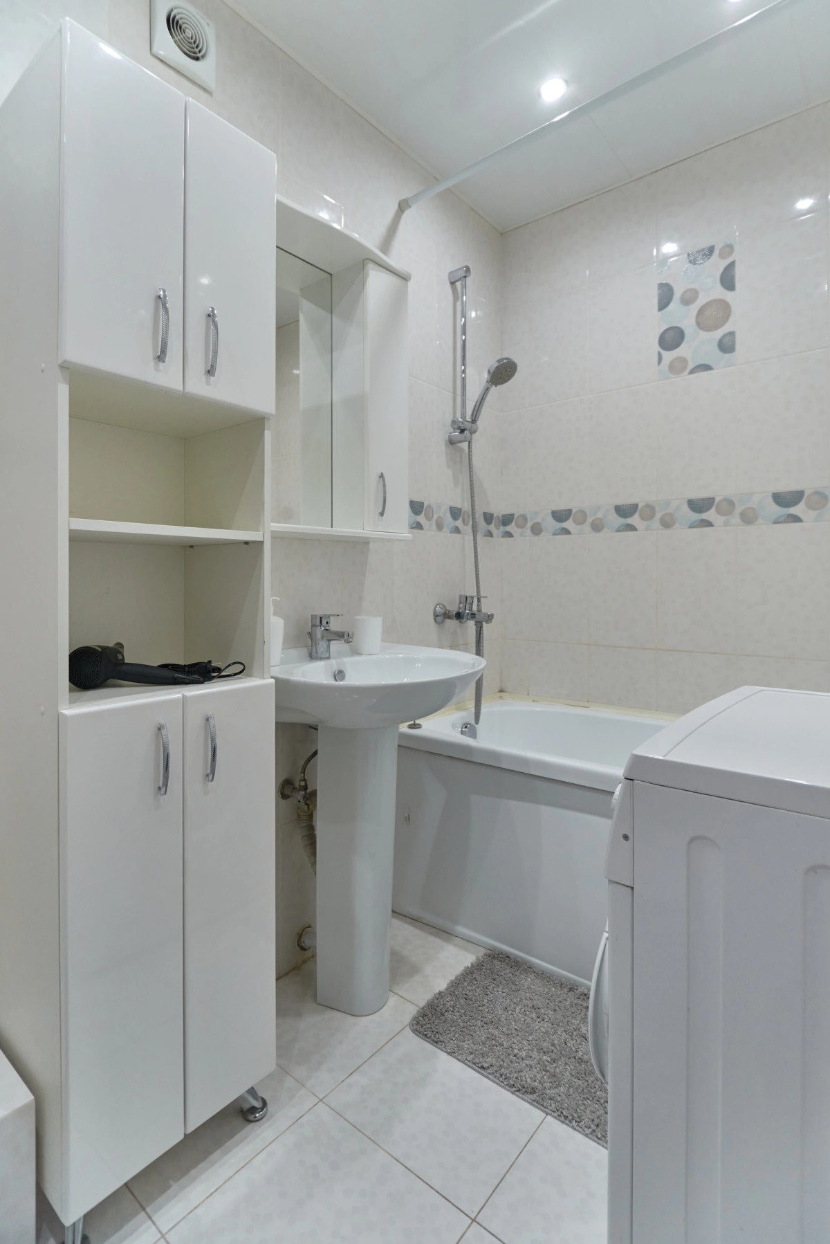 Апартаменты 9 ночей на Киевской 70/3 №2