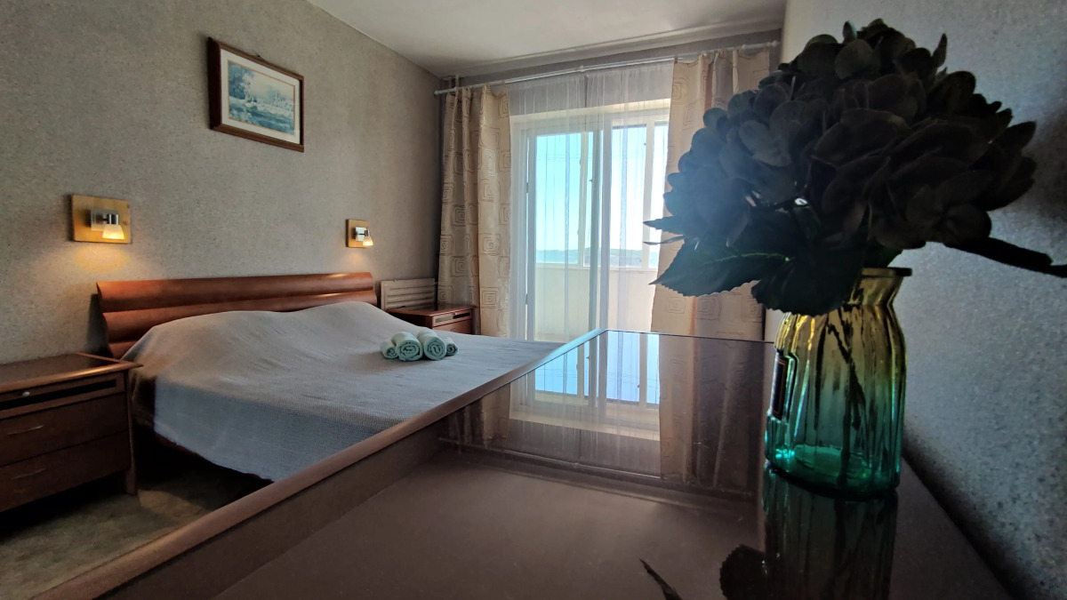 Квартира 10 мин до центра, уютно, чисто, ванна для двоих