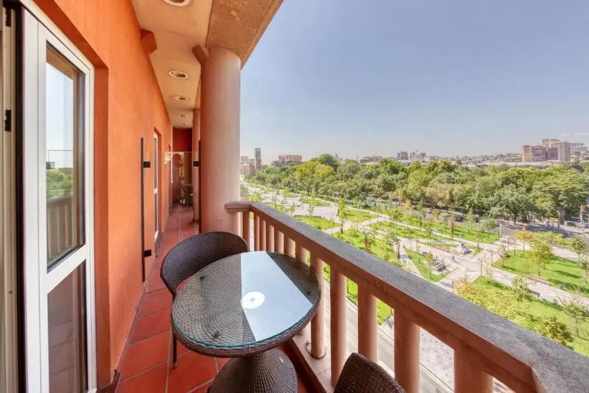 Отель Best Western Plus Congress Hotel