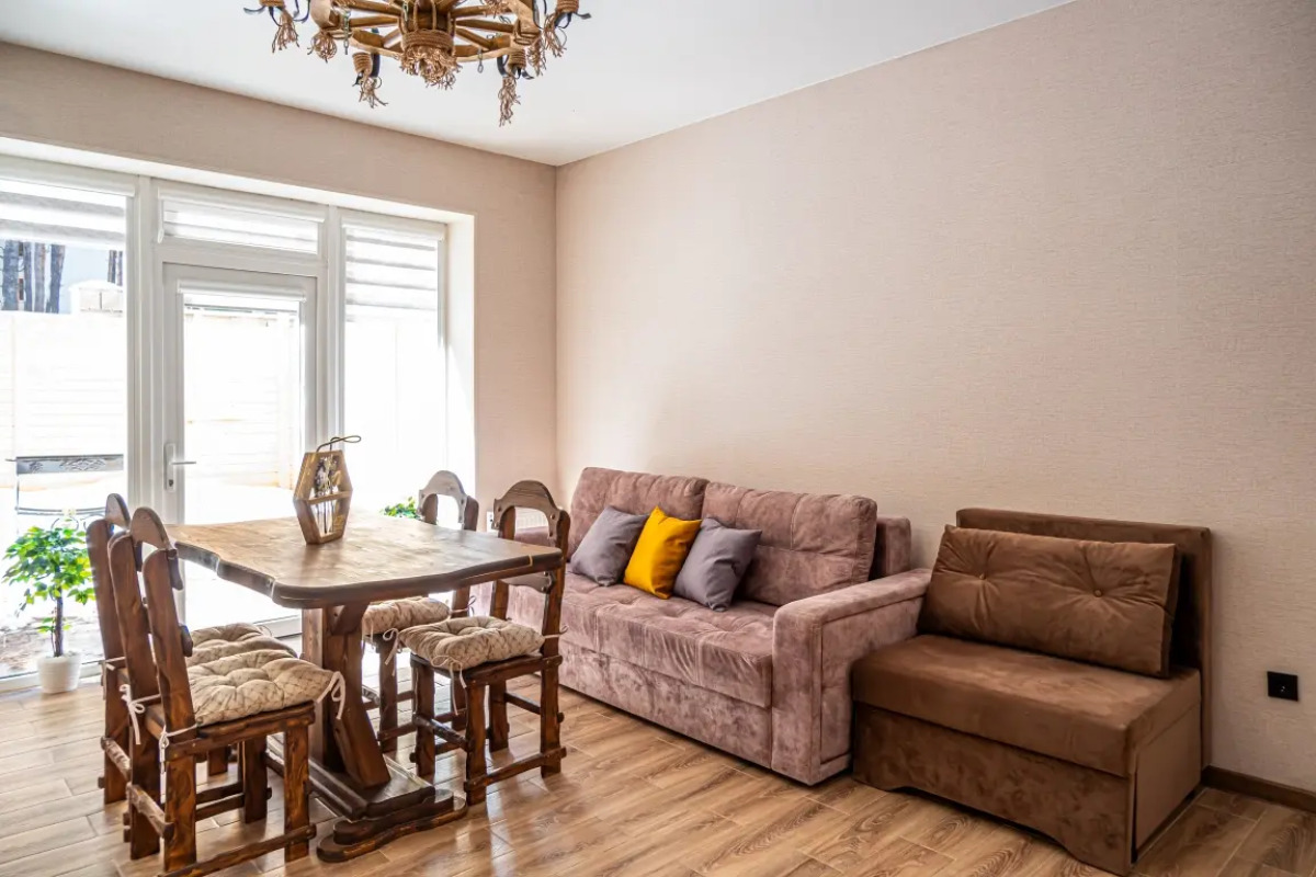 Вилла Семейная с Видом на Горы в Терсколе от Квартирукинг