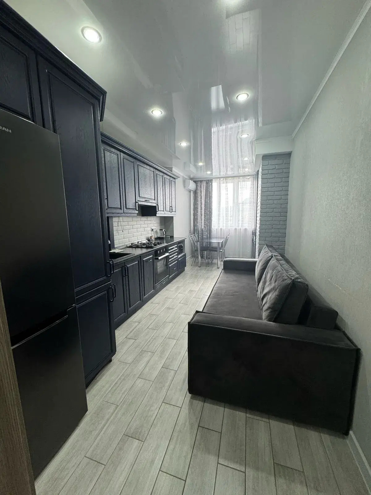 Апартаменты на Бибика 24 с видом на горы