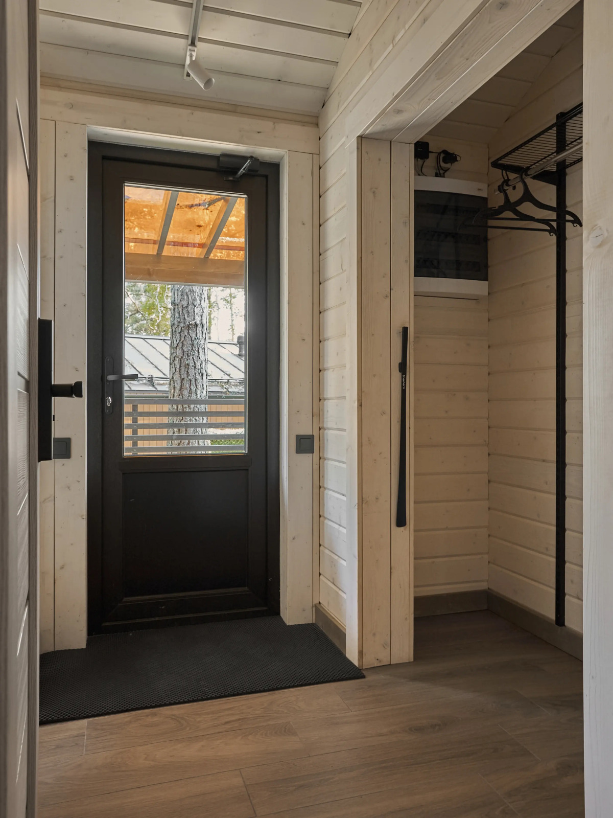 Частный дом с теплой купелью с джакузи и зоной барбекю Land Breeze