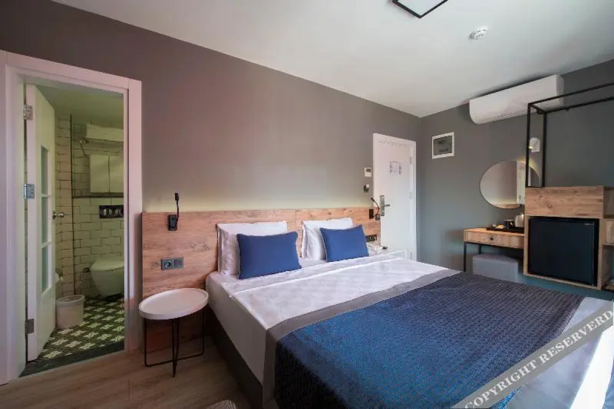 Hotel Pure Blanche Lara