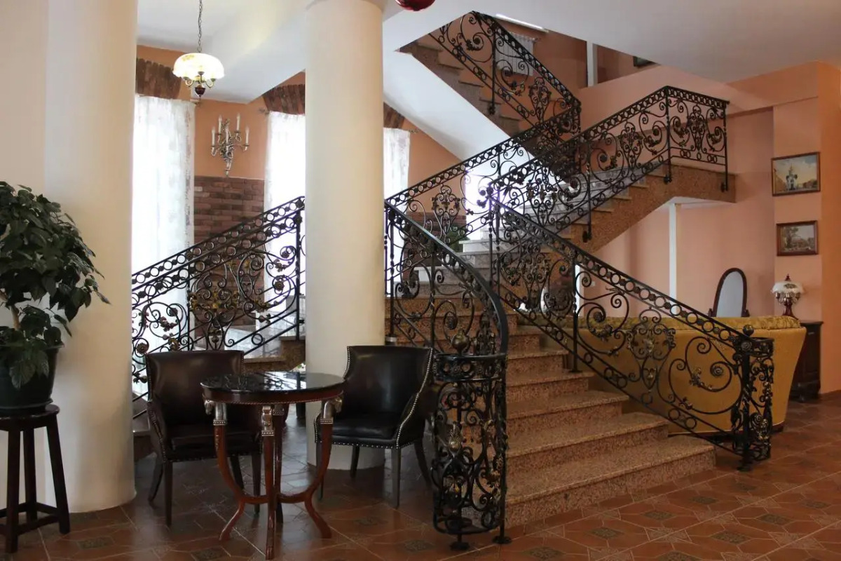 Отель Садовая 19